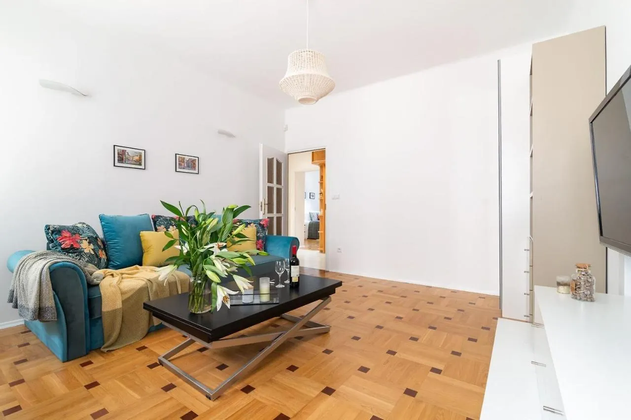 Rent Like Home - Mostowa 11 Warschau